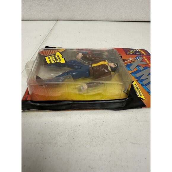 1994 ToyBiz Marvel X-Men WOLVERINE STREET CLOTHES Action Figure - Picture 4 of 6